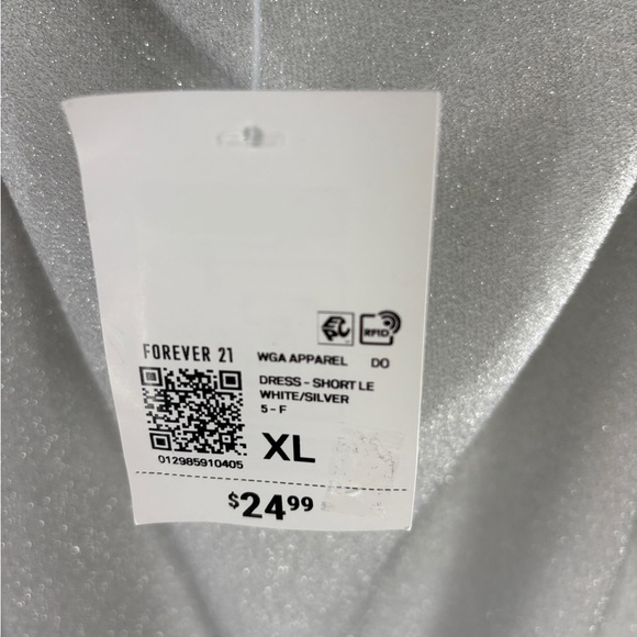 NWT Forever 21 Glitter Rosette Halter Mini Dress - Picture 5 of 9